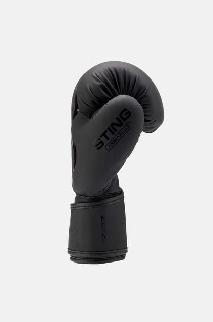 Sting Armaplus Boxing Gloves - Black